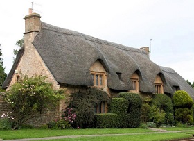 Thatchroof280.jpg