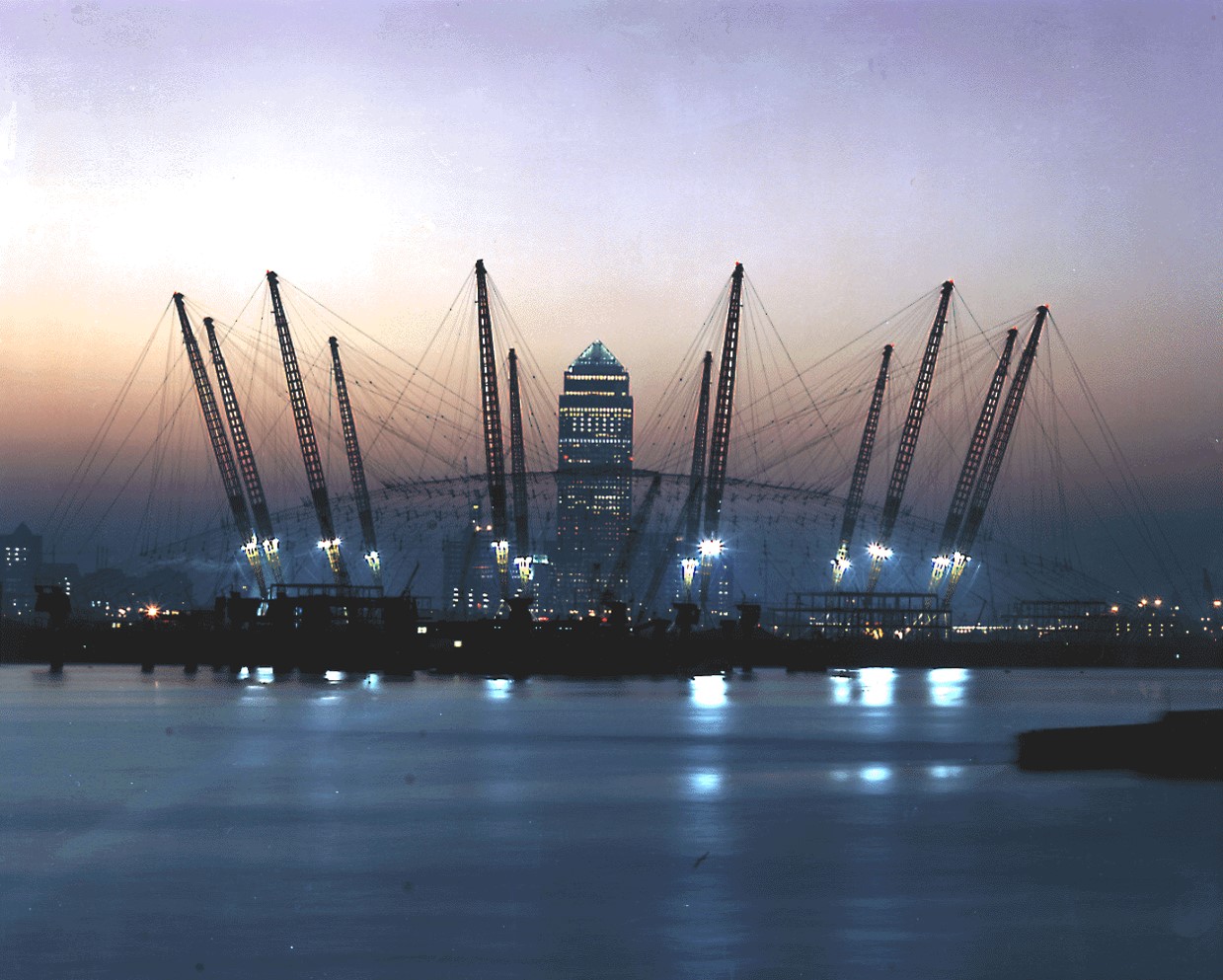 Millennium Dome cable net.jpg