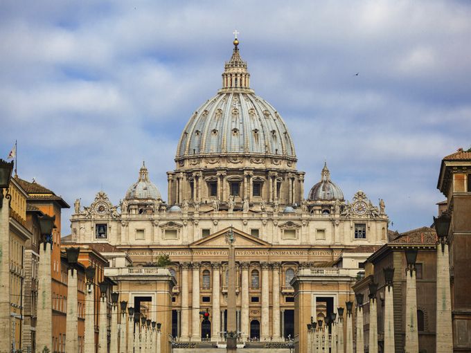 St-peters-basilica4.jpg